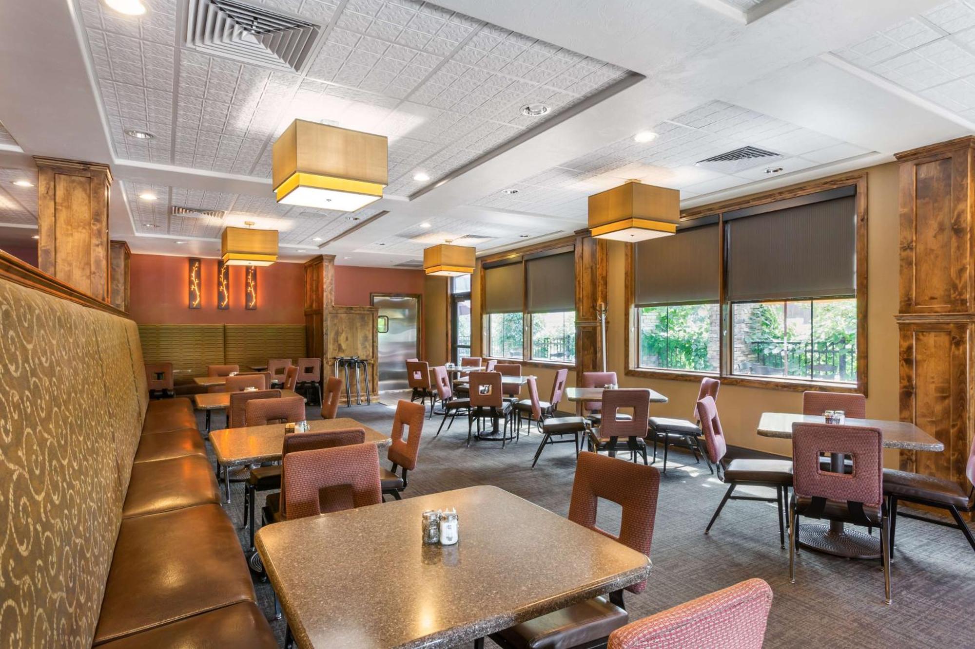 Best Western Premier Ivy Inn & Suites Cody Extérieur photo